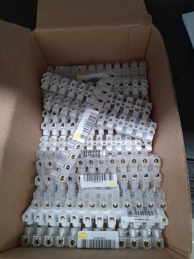 [1001928] เต๋าต่อสายไฟ 2.5มม. THUNDER +