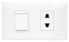 [1001418] เต้ารับ 2 ขา 1 ช่อง + สวิตช์ทางเดียว 1 ช่อง พร้อมแผงหน้ากาก HACO IC-R11