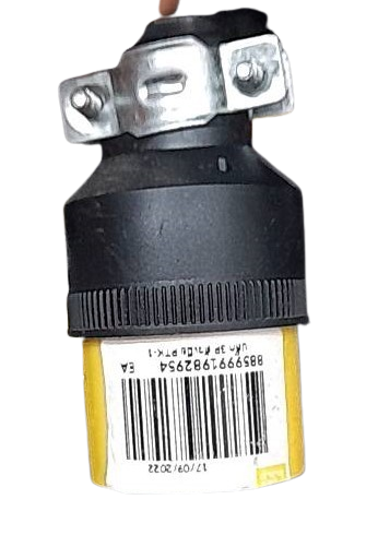 [1002936] ปลั๊ก 3P ตัวเมีย PTK-1