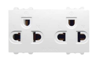 [1009986] เต้ารับคู่ มีกราวด์แนวตั้ง (แบบเสียบสาย) 16A 250V NN-PV601